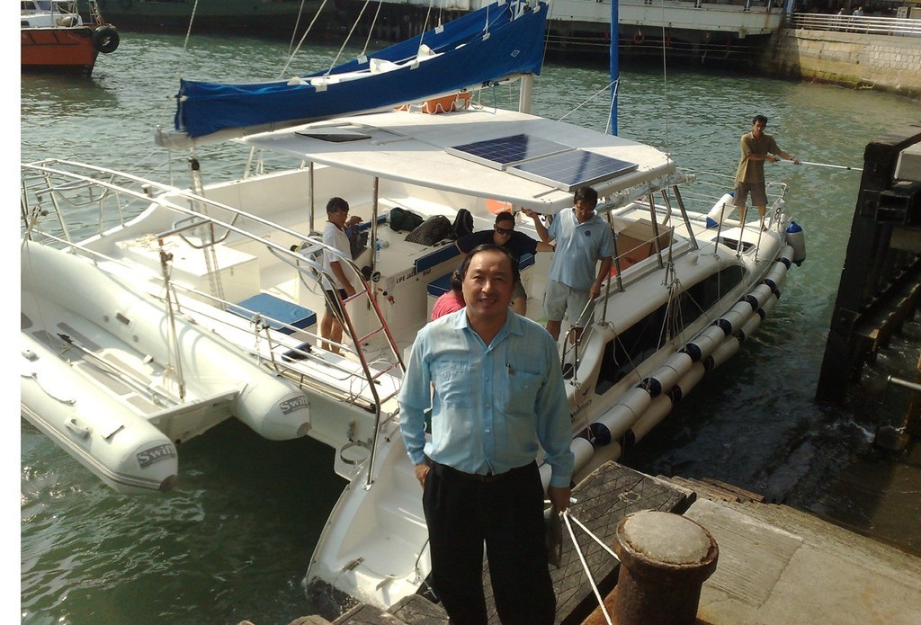 Seawind Resort 1050 with operator Andrew Kay © Seawind Catamarans www.seawindcats.com